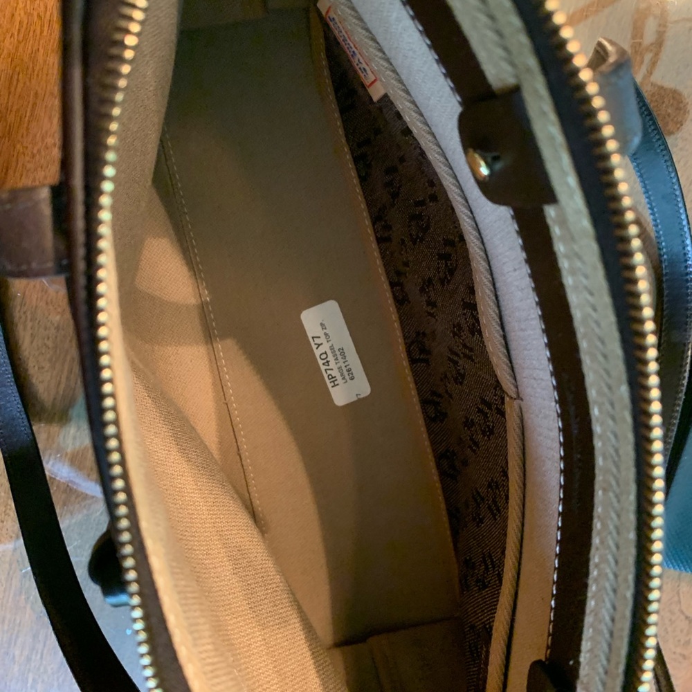 Dooney & Bourke Signature Fabric/Leather Trim - Picture 7 of 8
